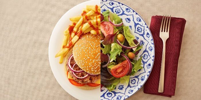 Alternativen Teller mit Burger Salat und Pommes