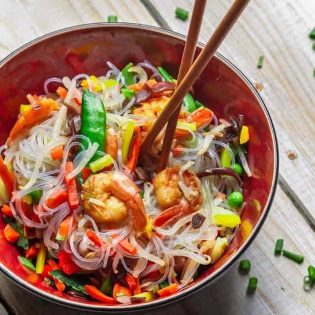 Glasnudelsalat mit Gemüse nach asiatischer Art