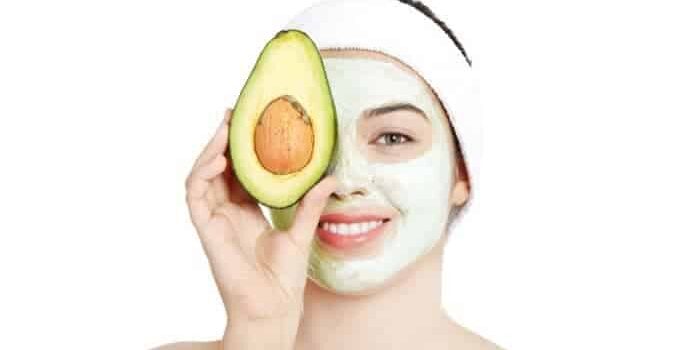 gesichtsmaske-avocado