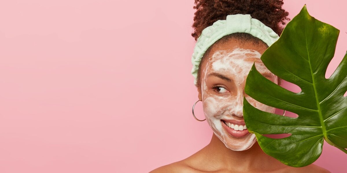 5_Must-Do_Skin_Care_Tips_Before_and_After_Working_Out_feature (1)