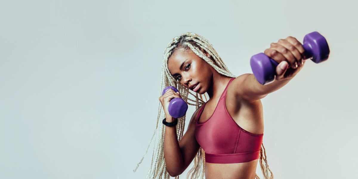 5_Reasons_Why_Lifting_Weights_Won’t_Make_You_Bulky_feature