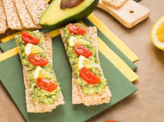 Avocado Ei Knäckebrot