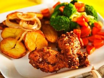 Bratkartoffel mit Chicken Wings
