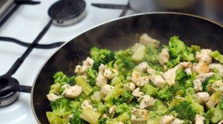 Brokkoli Hähnchen aus dem Wok