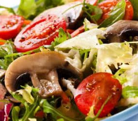 Champignon-Rucola-Salat