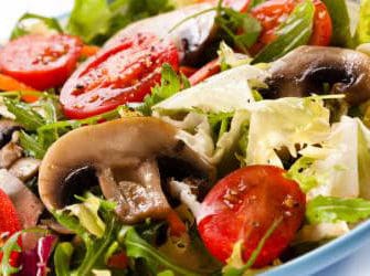 Champignon-Rucola-Salat