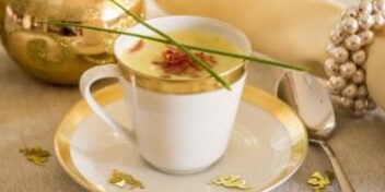 Curry Lauch Suppe servierfertig