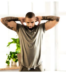 Dominic Harrison stellt sein Fitnessprogramm GET STRONG vor