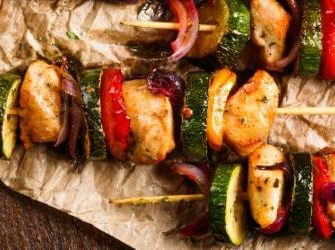 Gemüse Hähnchen Schaschlik