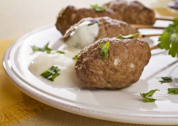 Frikadellen mit Kürbis und Joghurt