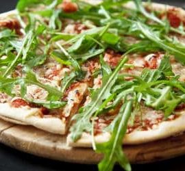 Low Carb Blumenkohl Pizza