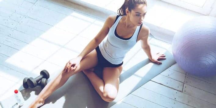 Sportlerin denkt nach