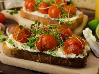 Ricotta Tomaten Brot