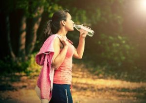 Immunsystem Frau Sport Herbst