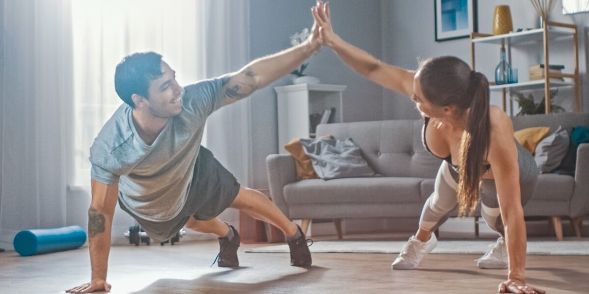 The Perfect Power Couple Workout to Celebrate Valentine’s Day Together_feature