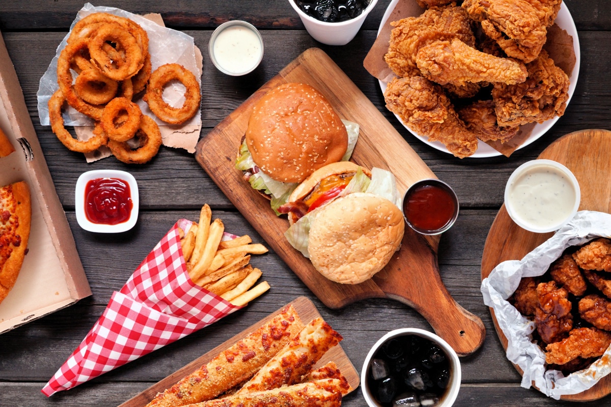 The 6 Absolute Worst Foods And Drinks That Weaken Your Immune System 