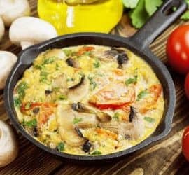 eierkuchenmit Pilz ud Tomate