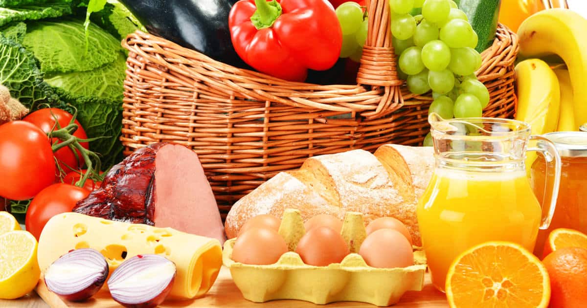 Was kann ich an einem Tag essen, um Gewicht zu verlieren?