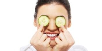 gurkenscheiben-gegen-augenringe_353