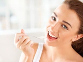 light podukte lebensmittel joghurt